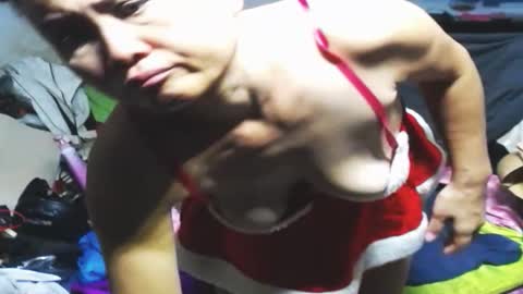 Snapshot of cuteandsexyone chatting on December 23, 3:26 am CuteAndSexyOne Na and Brian online show from December 23, 3:26 am