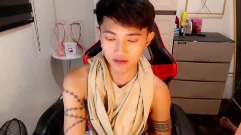 Steph online show from March 3, 7:53 pm