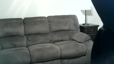 Snapshot of cutebb17 chatting on December 5, 6:04 pm cutebb17 online show from December 5, 6:04 pm