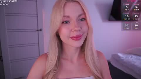 BONNIE online show from June 21, 3:42 am