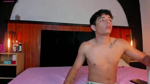 cutebutharder online show from October 4, 12:47 pm