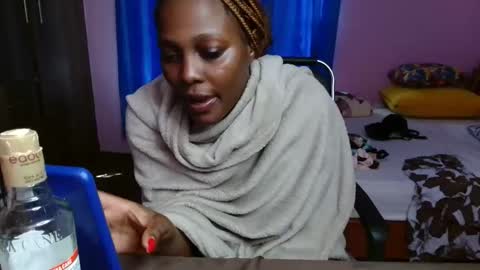 Snapshot of cutebuu chatting on November 17, 8:09 am cutebuu online show from November 17, 8:09 am