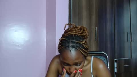 Snapshot of cutebuu chatting on November 22, 8:57 am cutebuu online show from November 22, 8:57 am