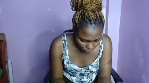 Snapshot of cutebuu chatting on January 7, 11:56 am cutebuu online show from January 7, 11:56 am