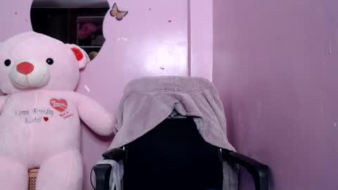 Snapshot of cutebuu chatting on July 18, 4:22 pm cutebuu online show from July 18, 4:22 pm