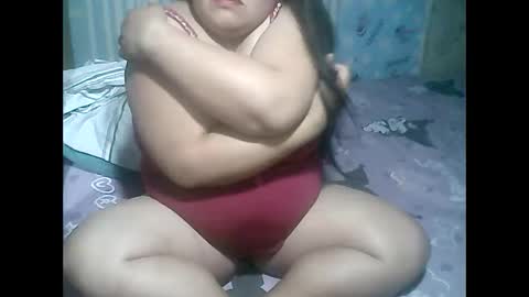 Snapshot of cutechubbyasian chatting on February 9, 1:04 pm cutechubbyasian online show from February 9, 1:04 pm