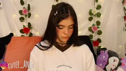 Andrea 3 online show from May 6, 3:02 am