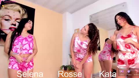 moderator JAZMIN my team is Abby RachelMia online show from March 24, 2:49 am