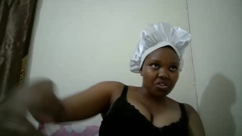 Sheila online show from December 4, 6:27 pm