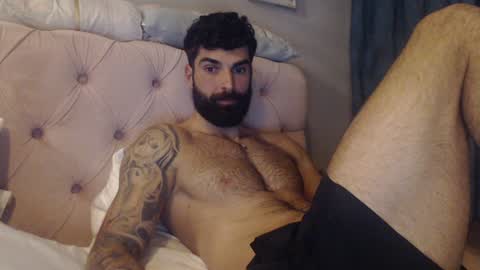 Snapshot of cuteeboy chatting on January 28, 5:14 pm cuteeboy online show from January 28, 5:14 pm