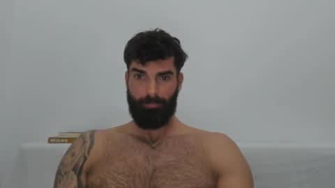 Snapshot of cuteeboy chatting on February 20, 5:18 pm cuteeboy online show from February 20, 5:18 pm