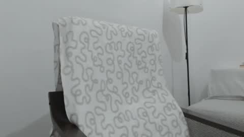 Snapshot of cuteeboy chatting on March 1, 7:26 pm cuteeboy online show from March 1, 7:26 pm