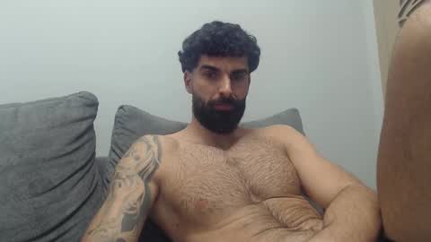 cuteeboy online show from February 5, 8:35 pm