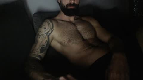 cuteeboy online show from April 24, 5:15 pm
