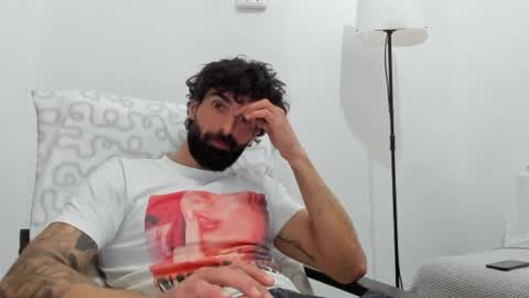 cuteeboy online show from May 1, 6:34 pm
