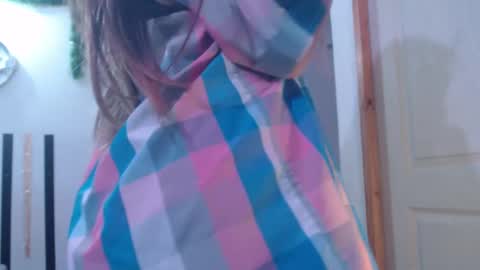 Snapshot of cutehaome chatting on September 23, 8:39 am haome online show from September 23, 8:39 am