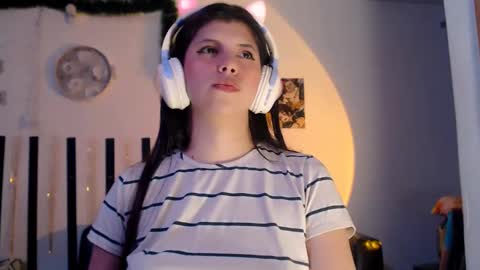 Snapshot of cutehaome chatting on October 25, 1:13 am haome online show from October 25, 1:13 am