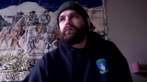 cutehungboi online show from January 5, 7:49 pm