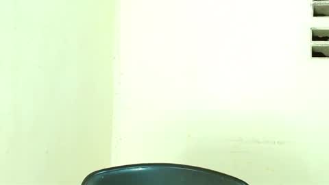 Snapshot of cutekairii chatting on February 27, 4:52 am Mishel online show from February 27, 4:52 am