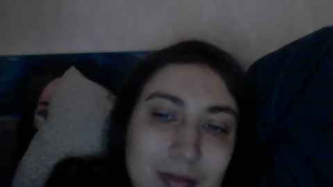 Snapshot of cutekattie chatting on December 4, 8:45 am cutekattie online show from December 4, 8:45 am