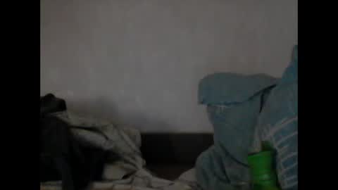 Snapshot of cutekattie chatting on January 13, 7:00 am cutekattie online show from January 13, 7:00 am