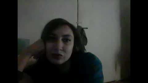 Snapshot of cutekattie chatting on January 21, 6:22 am cutekattie online show from January 21, 6:22 am
