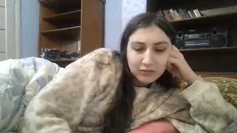 Snapshot of cutekattie chatting on February 15, 3:36 am cutekattie online show from February 15, 3:36 am