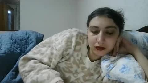 Snapshot of cutekattie chatting on March 29, 3:50 am cutekattie online show from March 29, 3:50 am