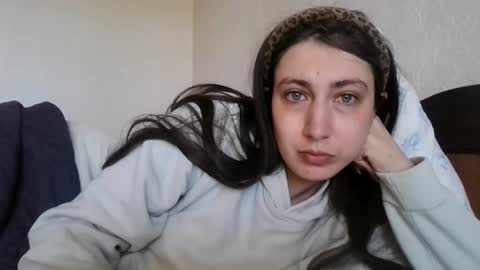 cutekattie online show from April 27, 5:38 am