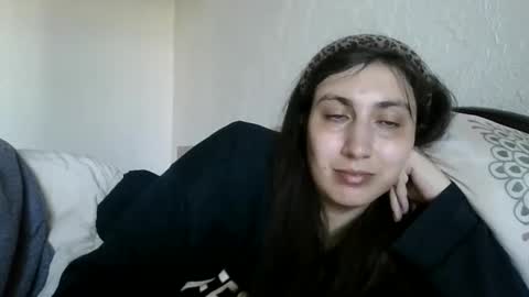 cutekattie online show from May 16, 10:47 am