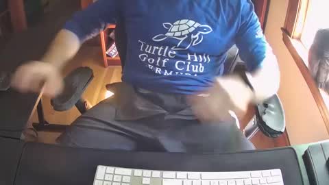 cutenerd15 online show from September 22, 5:15 pm