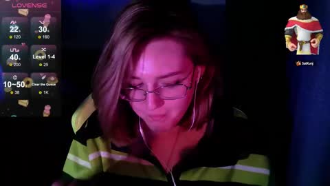 cutepie33 online show from September 18, 3:03 pm