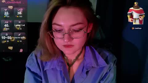 cutepie33 online show from September 23, 5:10 am