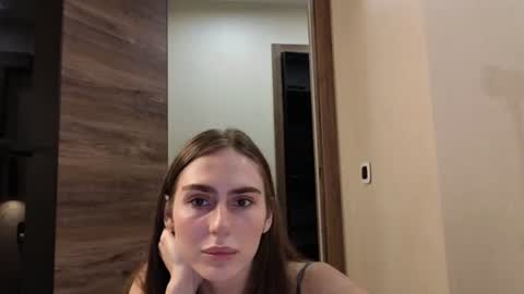 Kim online show from June 29, 5:13 pm