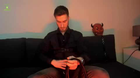 HARVEY online show from March 22, 6:17 am