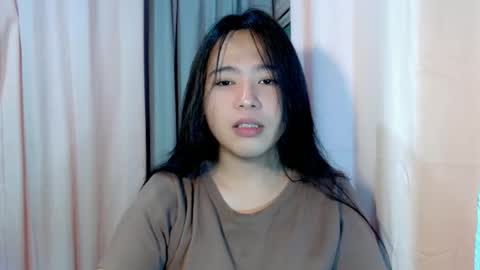 cute online show from January 16, 8:02 pm