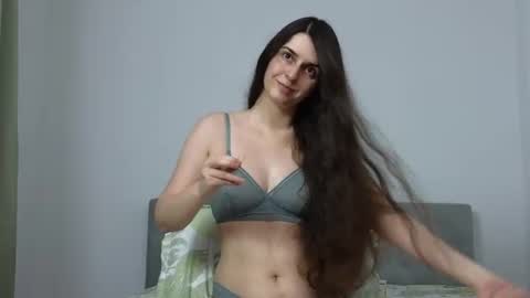 Snapshot of cutetiffanyb chatting on July 1, 6:15 am ONLINE 4AM - 10 AM EET TIME online show from July 1, 6:15 am