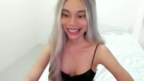 Snapshot of cutevera166 chatting on March 23, 4:22 pm Vera online show from March 23, 4:22 pm