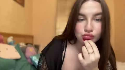 Snapshot of cuteyaji chatting on October 7, 3:53 pm CuteAnn online show from October 7, 3:53 pm