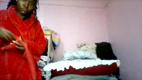 Snapshot of cutezola chatting on September 12, 3:06 am cutezola online show from September 12, 3:06 am
