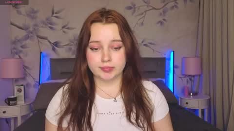 Snapshot of cutie__cutiee_ chatting on April 29, 8:51 am Nika online show from April 29, 8:51 am