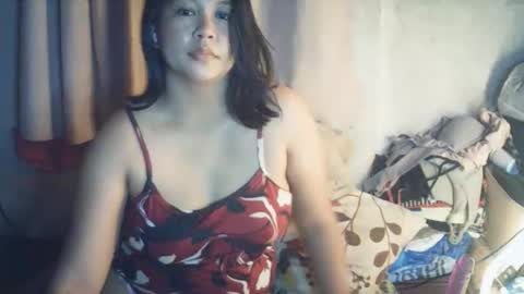 Snapshot of cutie_amaika715 chatting on May 25, 1:50 pm cutie_amaika715 online show from May 25, 1:50 pm