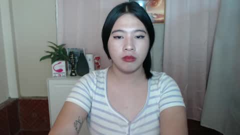 Snapshot of cutie_asianwoman chatting on January 26, 8:56 pm cutie_asianwoman online show from January 26, 8:56 pm