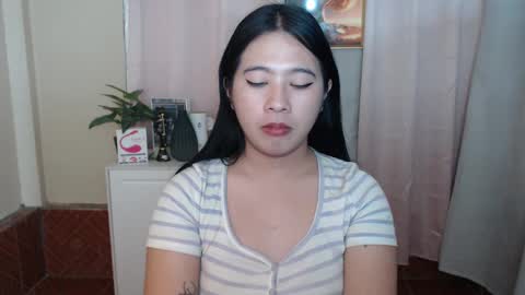 Snapshot of cutie_asianwoman chatting on January 29, 10:53 pm cutie_asianwoman online show from January 29, 10:53 pm