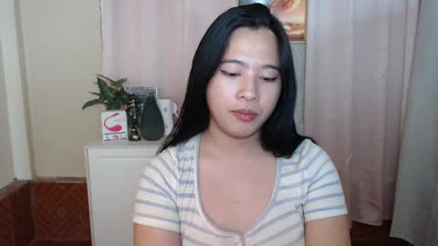 Snapshot of cutie_asianwoman chatting on January 31, 11:24 pm cutie_asianwoman online show from January 31, 11:24 pm