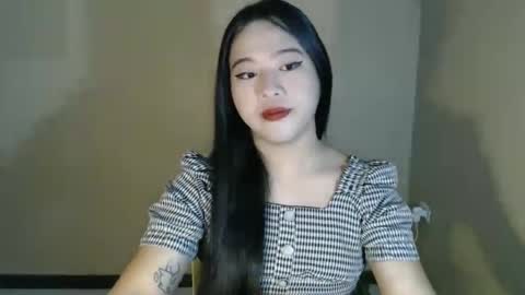 Snapshot of cutie_asianwoman chatting on February 12, 7:13 pm cutie_asianwoman online show from February 12, 7:13 pm