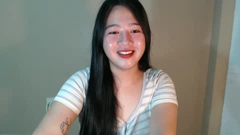 Snapshot of cutie_asianwoman chatting on February 26, 9:48 pm cutie_asianwoman online show from February 26, 9:48 pm