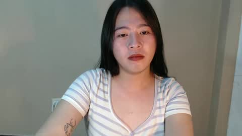 Snapshot of cutie_asianwoman chatting on February 27, 4:09 am cutie_asianwoman online show from February 27, 4:09 am