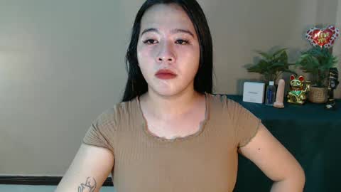 Snapshot of cutie_asianwoman chatting on March 9, 1:14 am cutie_asianwoman online show from March 9, 1:14 am