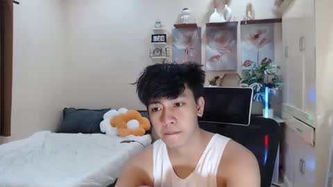 Neil Taylor online show from November 23, 5:13 pm